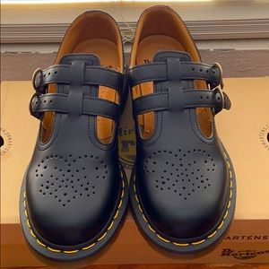 Dr. Martens: Mary Jane shoes